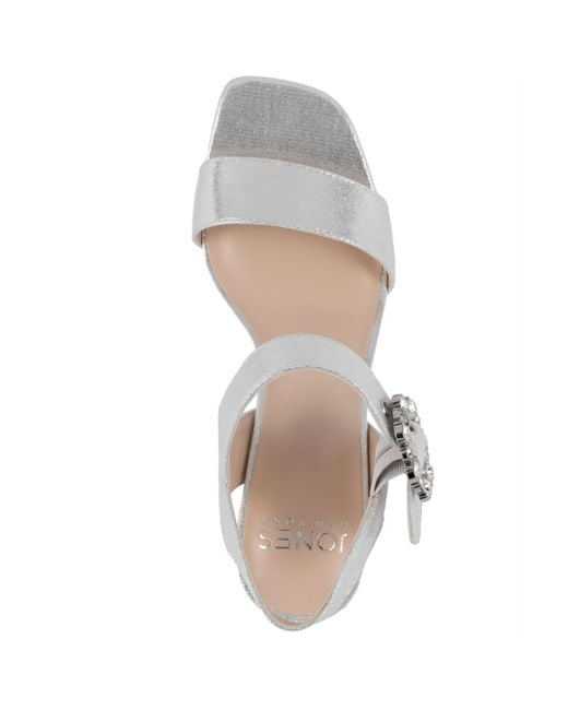 Jones New York White Earleny Embellished Block Heel Dress Sandals