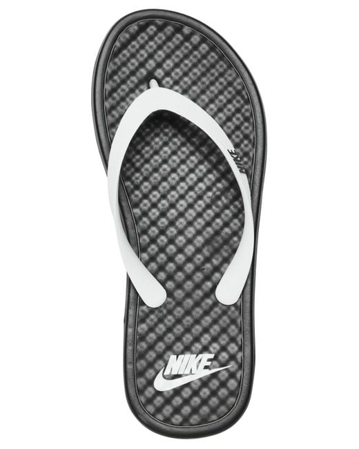 Finish line shop nike sandals