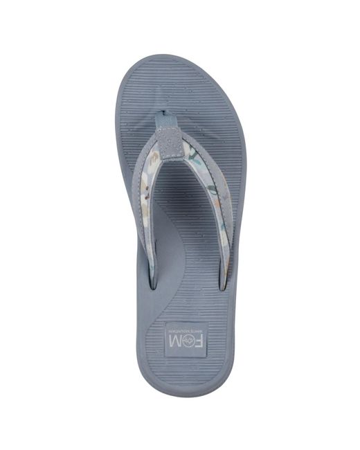 White Mountain Blue Bays Round Toe Flat Sandals