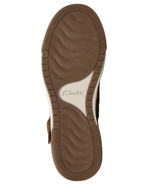 Clarks Brown Cloudsteppers Breeze Emma Round Toe Booties