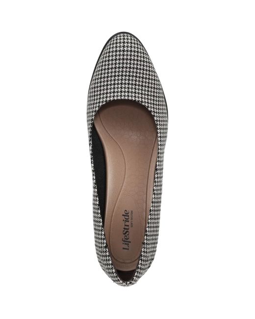 LifeStride Black Elevate Block Heel Dress Pumps