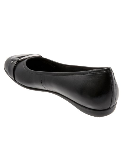 Trotters Black Sizzle Signature Flat
