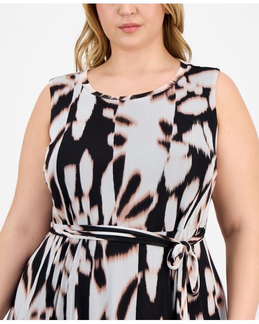 Sandra Darren White Plus Size Belted Printed Sleeveless Midi Dress