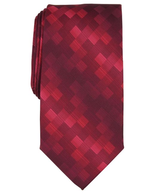 Perry Ellis Red Shaded Square Tie for men