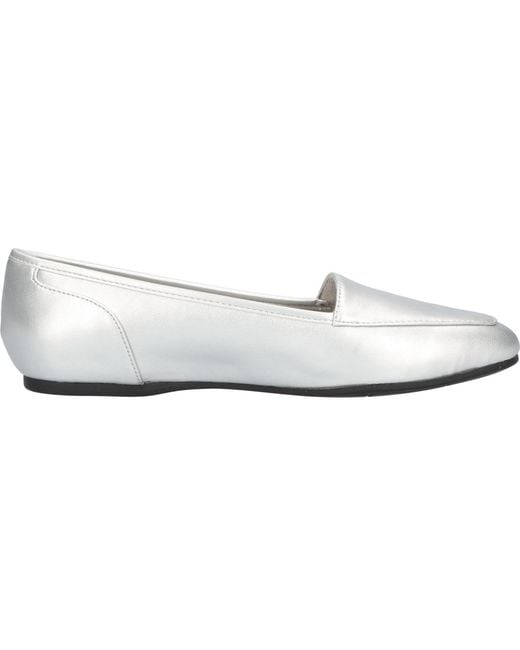 Easy Street White Thrill Square Toe Flats