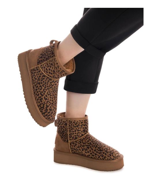 Xti Brown Winter Suede Booties By