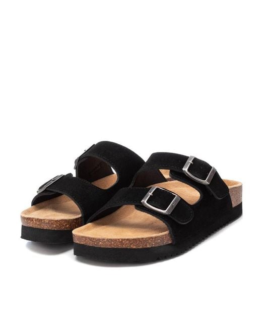 Xti Black Flat Sandals