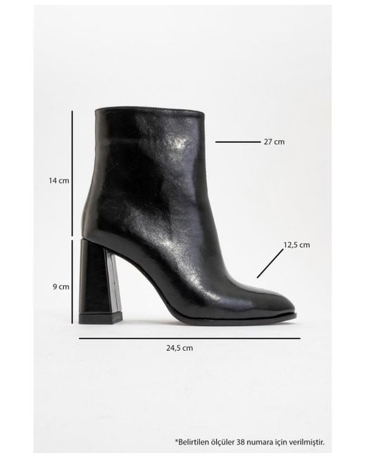 Prologue Shoes Black Jewel High Heel Boot