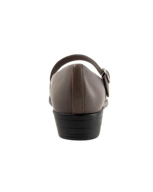 Trotters Gray Rochelle Flat