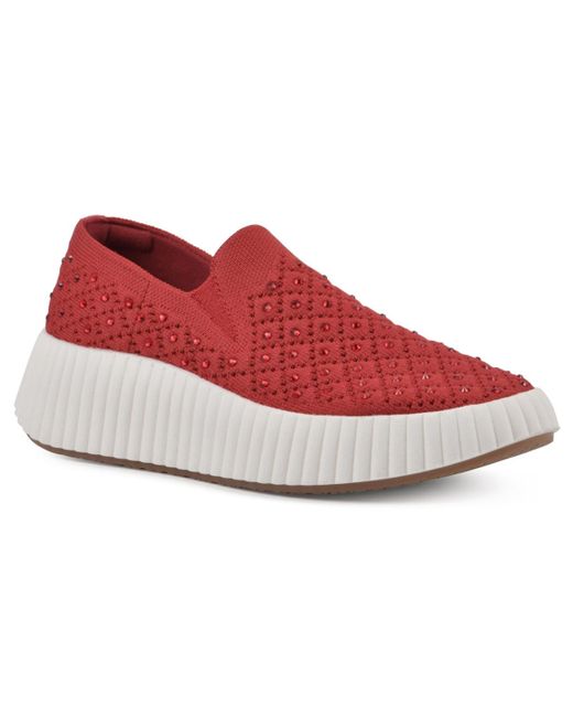White Mountain Red Dyles Platform Slip On Sneakers