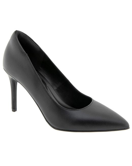 BCBGeneration Black Bissha-c Pointed Toe Pump