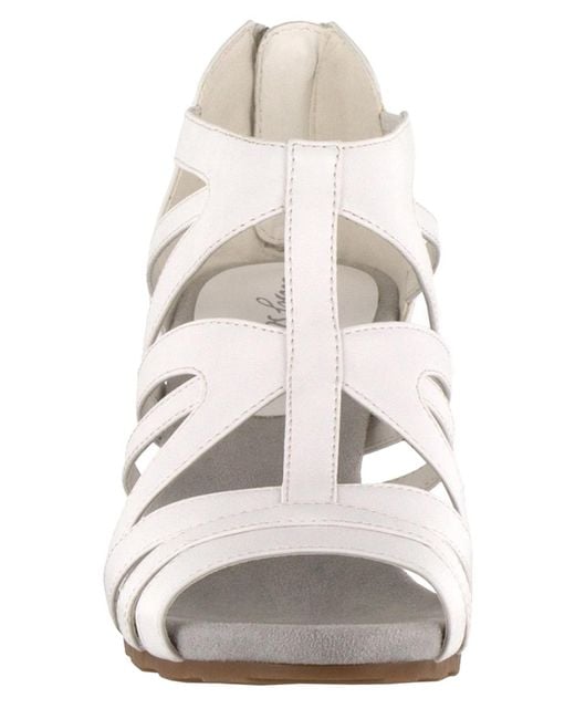 Easy Street White Amaze Sandals