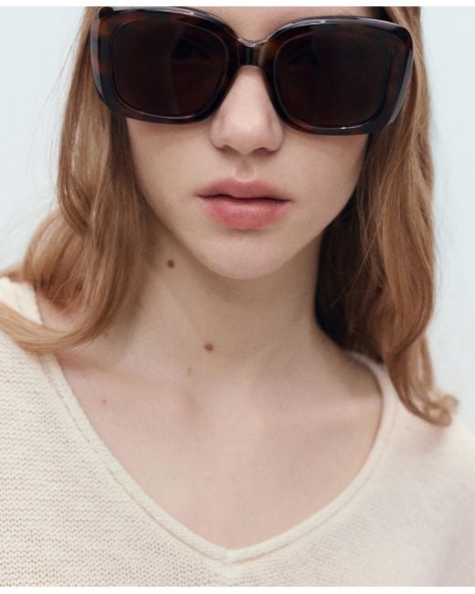 Mango White V-neck Knit Sweater