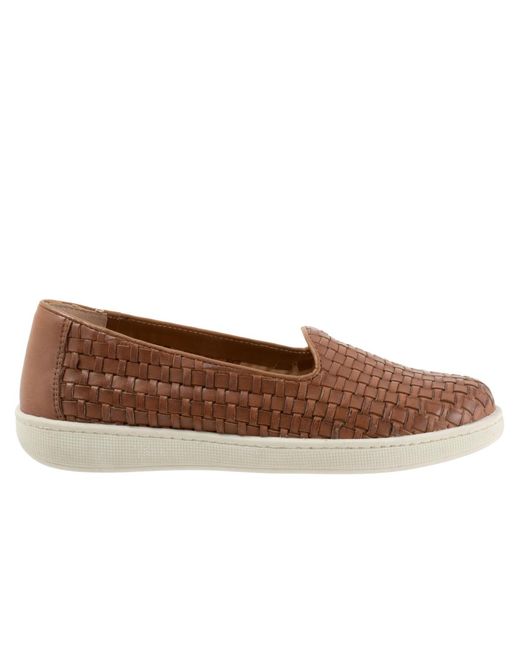 Trotters Brown Adelina Flat