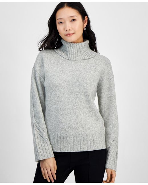 On 34th Gray Relaxed Ribbed-detail Turtleneck Sweater