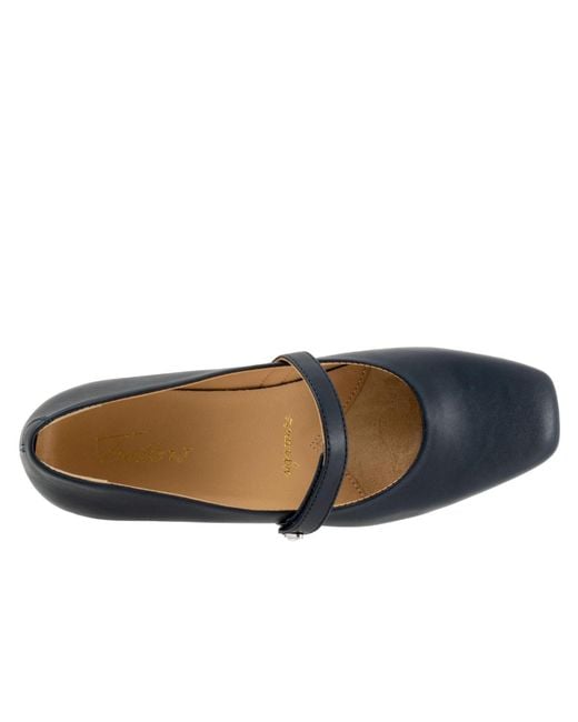 Trotters Blue Hazel Flat