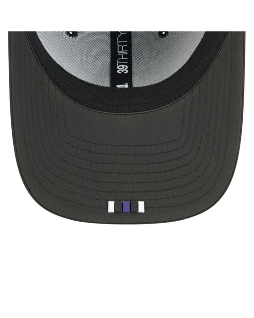 KTZ Gray Baltimore Ravens 2025 Sideline 39thirty Flex Hat for men
