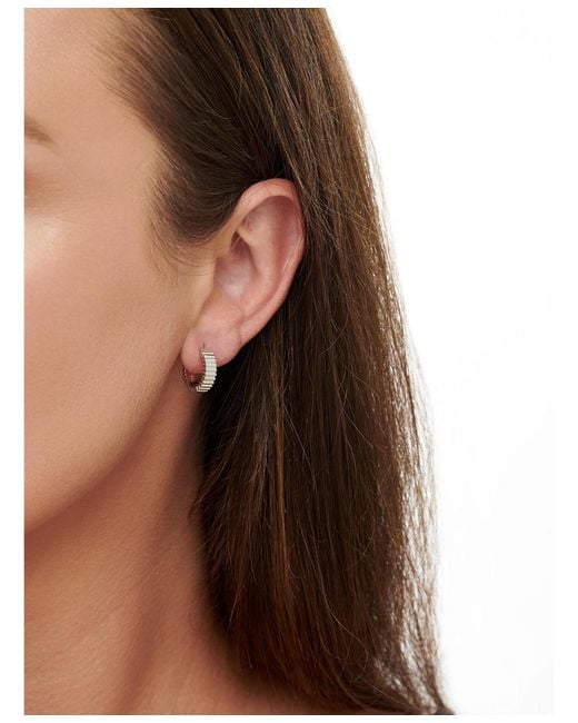 DEVATA White Ribbed Hoop Earrings