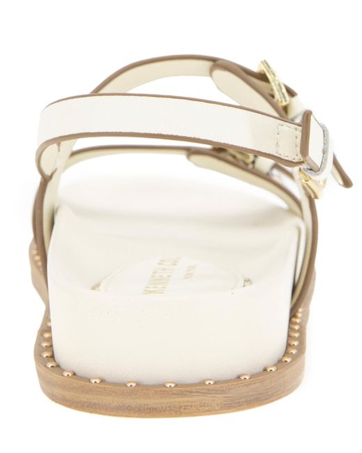 Kenneth Cole White Drinity Round Toe Flat Sandals