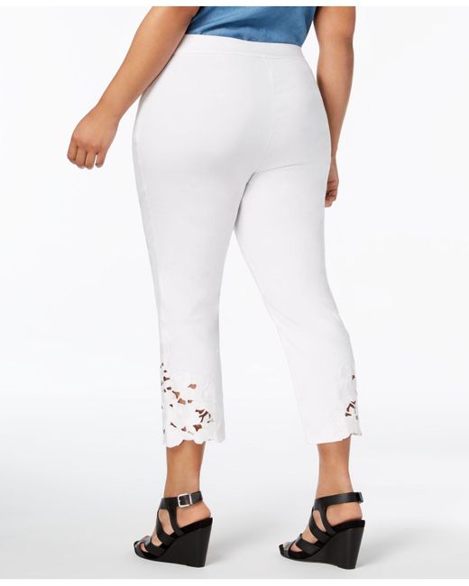 Macys plus deals size crop pants