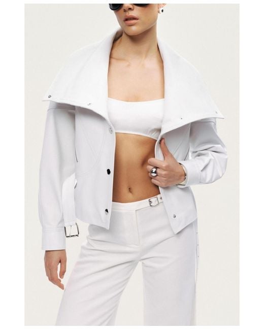 Nocturne White High-neck Belted Jacket