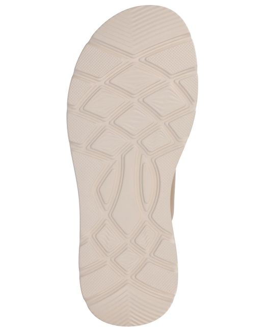 Journee Collection White Carah Thong Platform Wedge Sandals