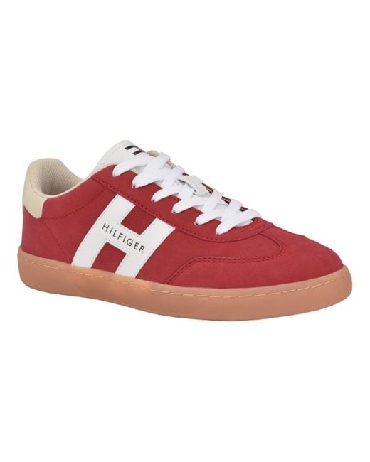   トミーフィルフィガー Maisie スニーカー Tommy Hilfiger Maisie Low Profile Lace-up Sneakers in Red | Lyst