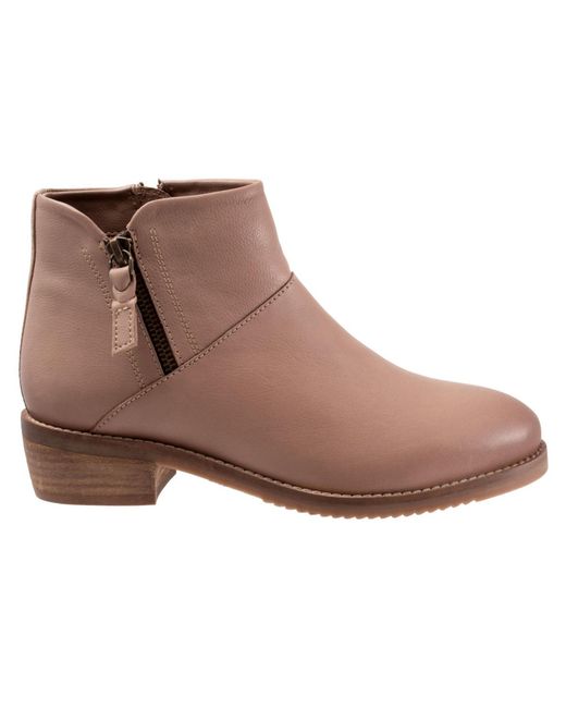 Softwalk® Brown Roselle Boot