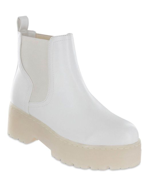 mia cayson boot