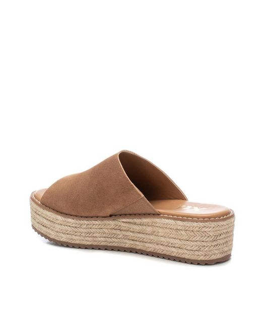 Xti Brown Casual Platform Sandals