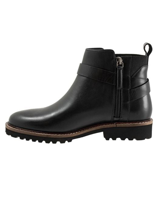 Softwalk® Black Ina Boot