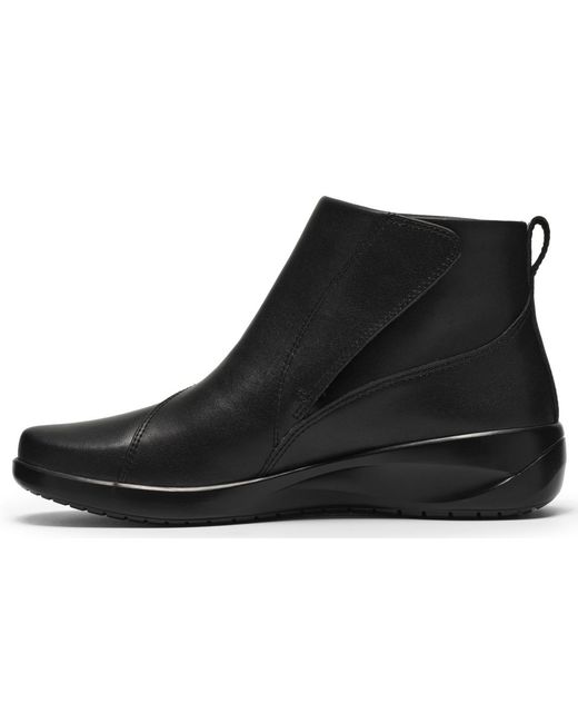 Clarks Black Kaetlyn Flow Round Toe Booties