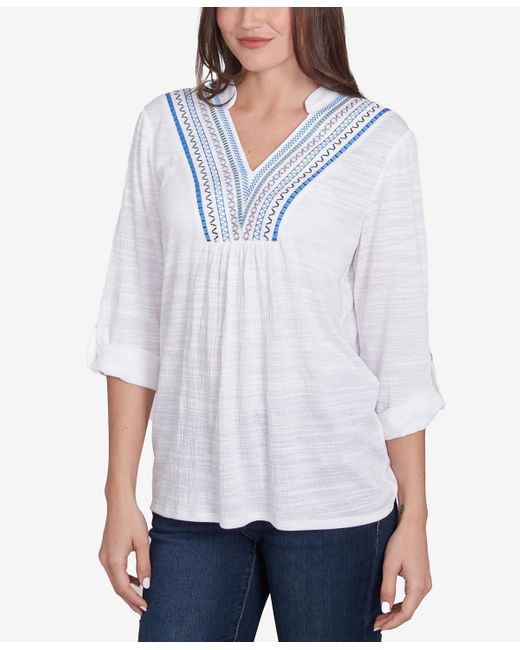 Ruby Rd White Petite Soft Relaxed Textured Trim V-neck Top