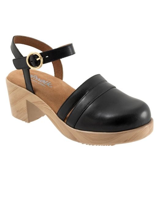 Softwalk® Black Fillmore Clog