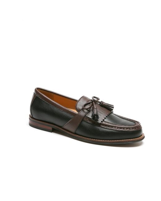 Tommy Hilfiger Men's Sohan Kilt Detail Tassel Loafers