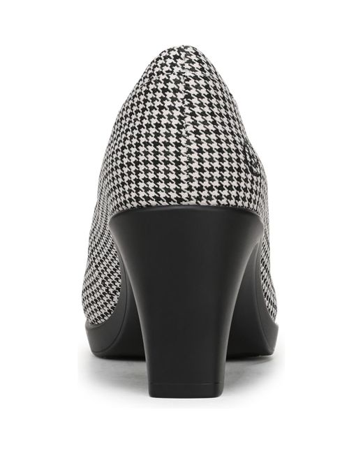 LifeStride Black Elevate Block Heel Dress Pumps