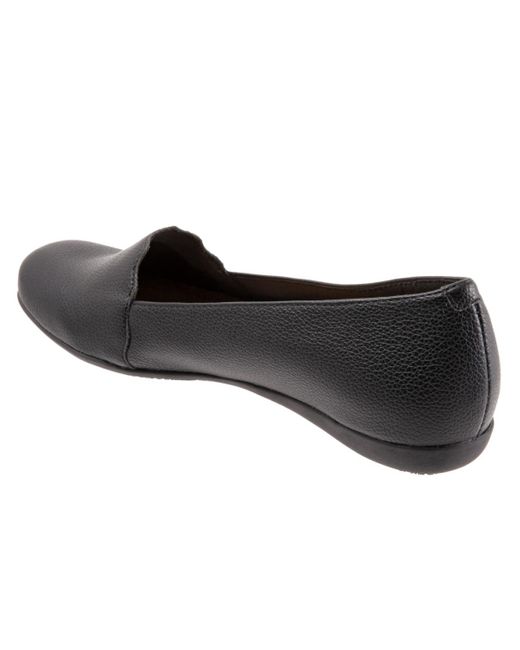 Trotters Black Sage Loafers