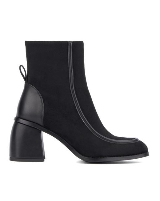 TORGEIS Rashida Ankle Boots in Black | Lyst