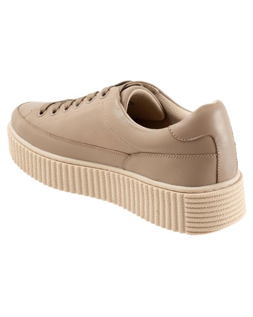 Trotters Natural Baylor Sneaker