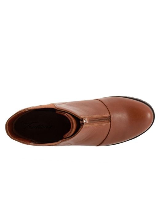 Trotters Brown Marni Boot