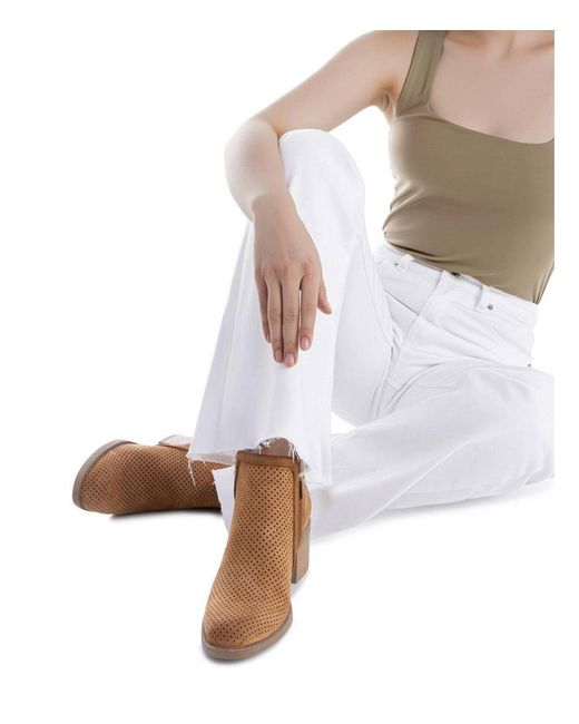 Xti Brown Suede Ankle Booties
