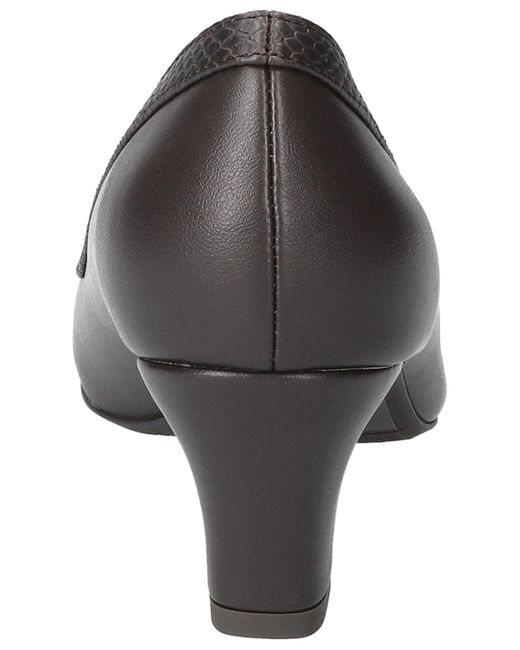 Easy Street Black Kata Round-toe Slip-on Pumps