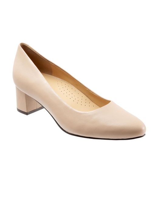 Trotters Natural Kari Pumps