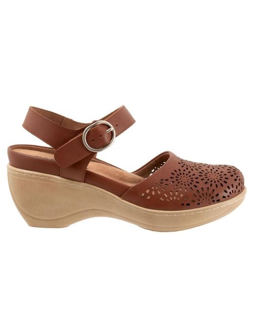 Softwalk® Brown Mabelle Perf Clog