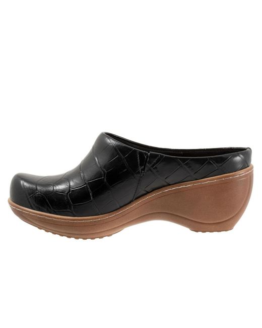 Softwalk® Black Madison Clog