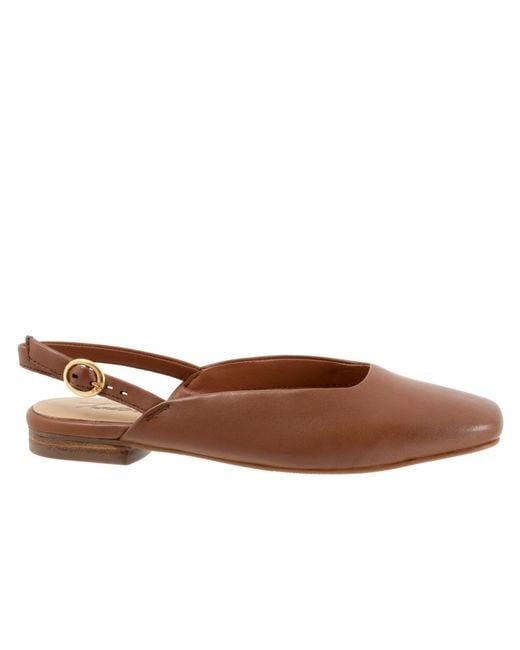 Trotters Brown Holly Flat