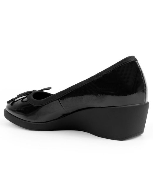 Aerosoles Black Tema Wedge Pump