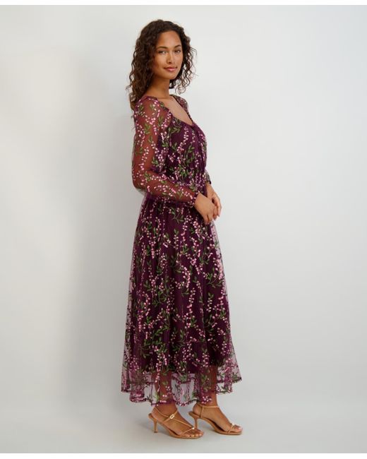 Kensie Sweetheart Neck Long Sleeve Embroidered Dress