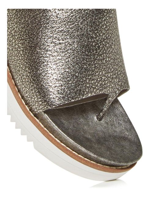 eileen fisher platform