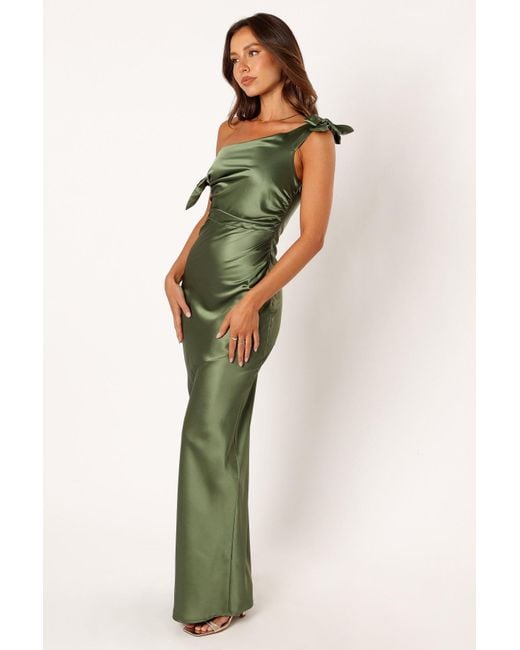 Petal & Pup Selma Off Shoulder Maxi Dress in Green | Lyst Petal & Pup Selma Off Shoulder Maxi Dress in Green | Lyst